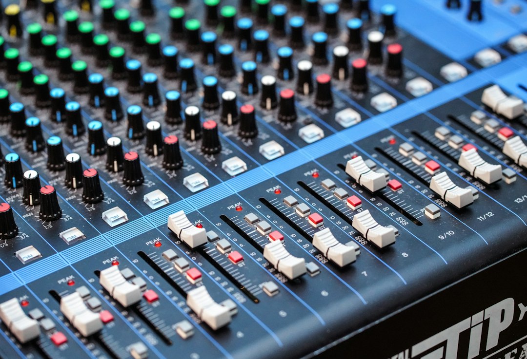 Console de mixage et contrôle de son professionnel